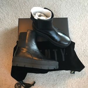 Fenty Chelsea Sneaker Boots Black